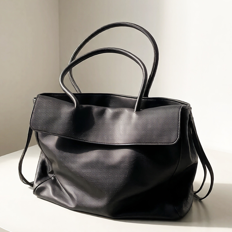 Luxury Bags Made - กระเป๋าถือแบบสะพายไหล่สำหรับผู้หญิง ดีไซน์หรูหรา แบรนด์ดีไซเนอร์ รุ่นใหม่ปี 2025 ทำจากวัสดุ