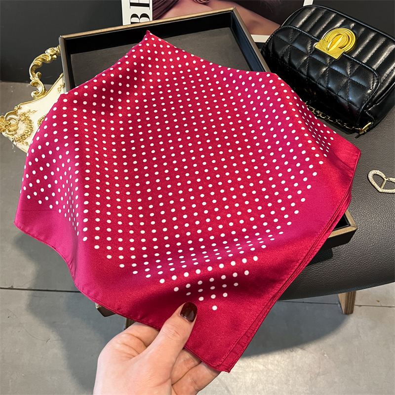 ผ้าพันคอพิมพ์ลายดอกไม้สำหรับผู - Luxury Bags Duffle บทวิจารณ์และราคา