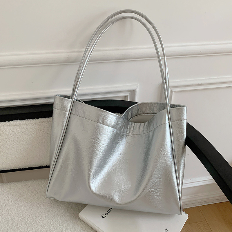 กระเป๋าโท้ทขนาดใหญ่สไตล์ลำลองส - Luxury Bags Made บทวิจารณ์และราคา