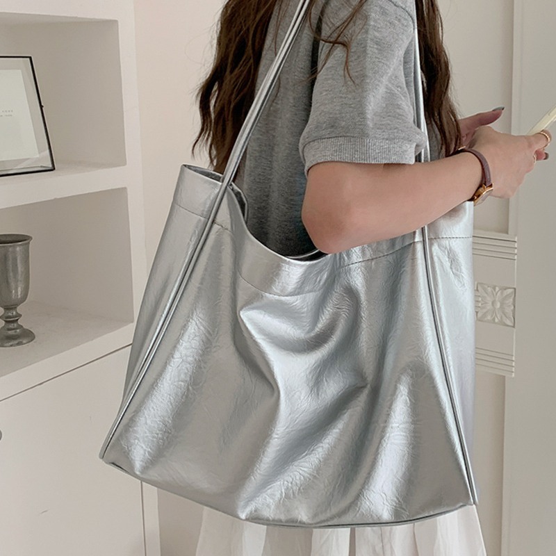 กระเป๋าโท้ทขนาดใหญ่สไตล์ลำลองส - Luxury Bags Made บทวิจารณ์และราคา