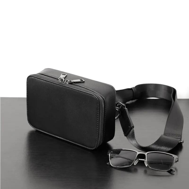 กระเป๋าโทรศัพท์อเนกประสงค์ OUI - Luxurious Bag บทวิจารณ์และราคา