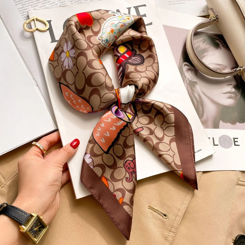 ผ้าพันคอไหมซาตินทรงสี่เหลี่ยมส - Luxury Bags Duffle บทวิจารณ์และราคา